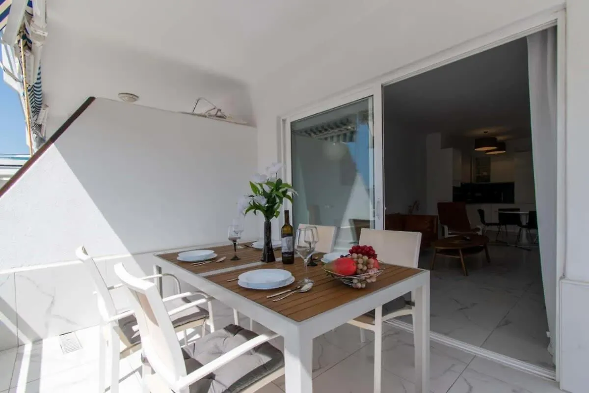 Appartement Club Atlantis 91 - Two Bed à Costa Adeje  Espagne